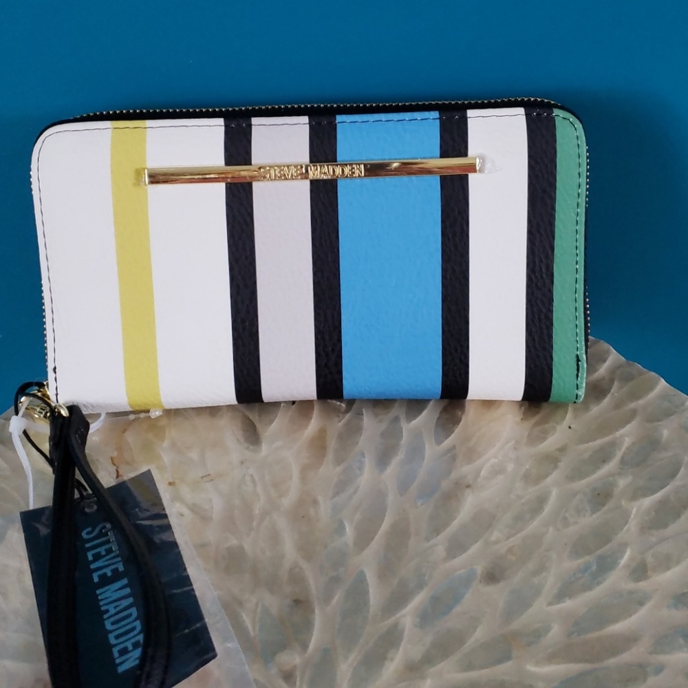 NWT Steve Madden Wallet